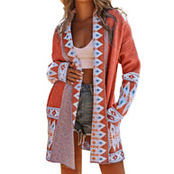 Damen Cardigan mit kunstvollem Muster und weichem Material WW