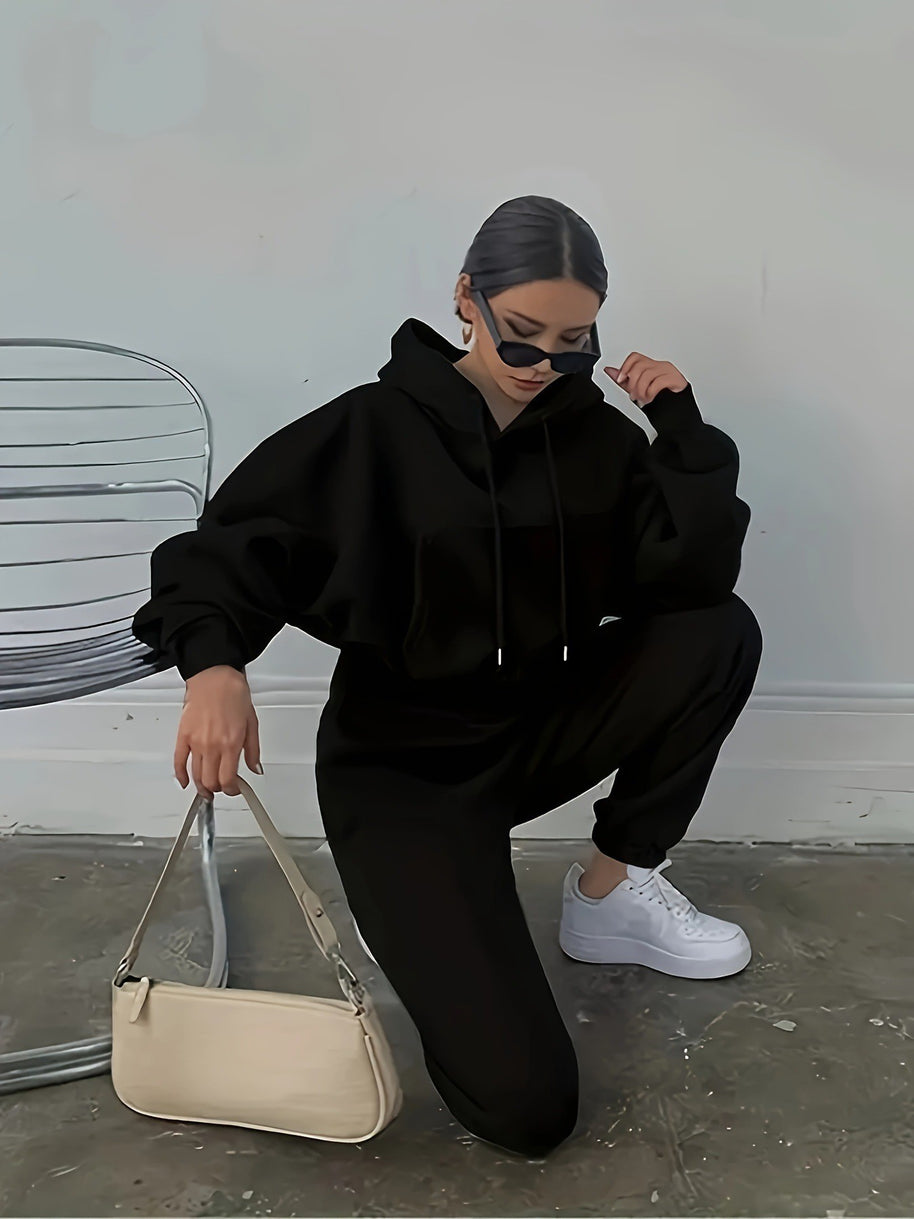 Damen Bequemer Kapuzenpullover mit lässigem Schnitt und praktischen Taschen WW