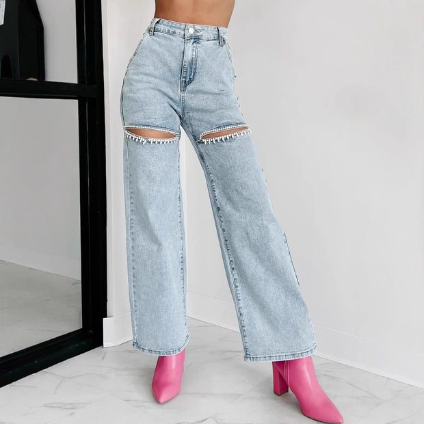 Damenweite Jeans mit Cut-Out-Details und eleganten Fransen WW