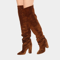 WW | Stützende und vielseitige orthopädische Stiefel.