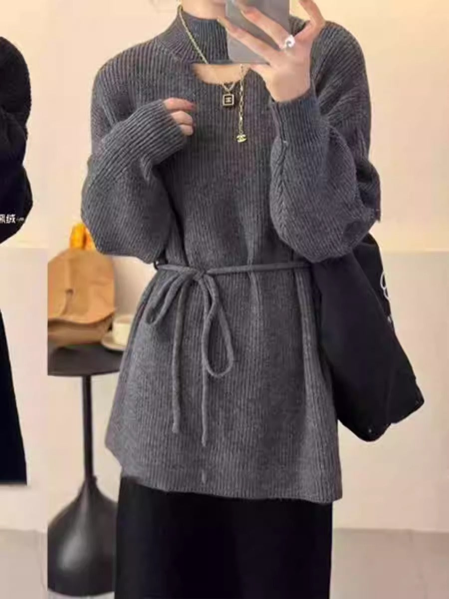 Damen Strickkleid mit hohem Kragen und eleganter Taillierung WW