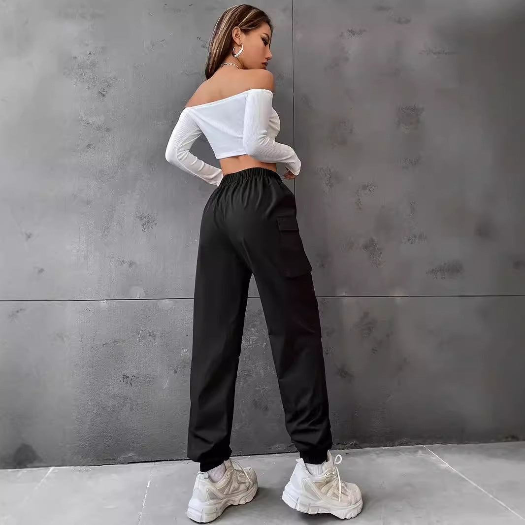 Damen Cargo-Hose mit elastischem Bund und praktischen Taschen W&W Mode