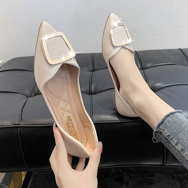 Damen elegante Ballerinas mit modischem Schnallen-Detail W&W