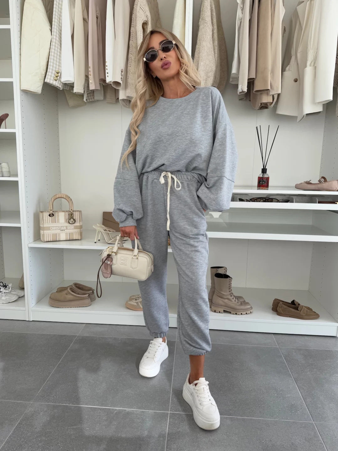Damen bequeme Sweatshirt-Hosen-Kombination WW