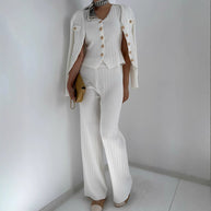 Damen elegantes gestricktes Ensemble mit Knopfdetaillierung WW