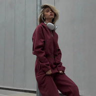 Damen Sportliches Hoodie-Set mit hohem Kragen und bequemen Hosen WW