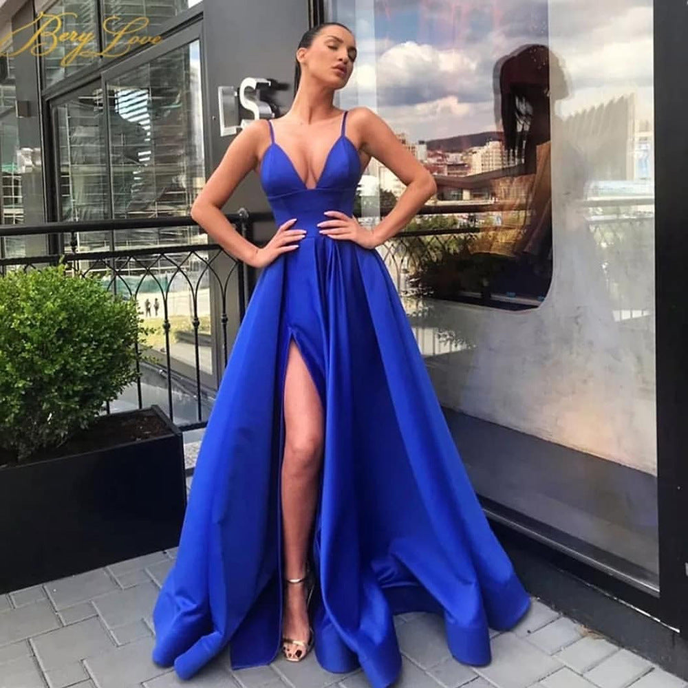 WW | Trägerloses Deep V Split Party Abendkleid