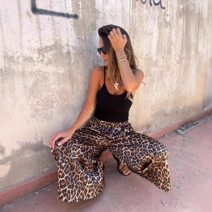 Damen weit geschnittene Palazzohose mit leopardenmuster W&W Mode