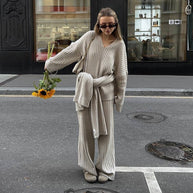 Damen Relaxed Strick-Ensemble mit Schal WW