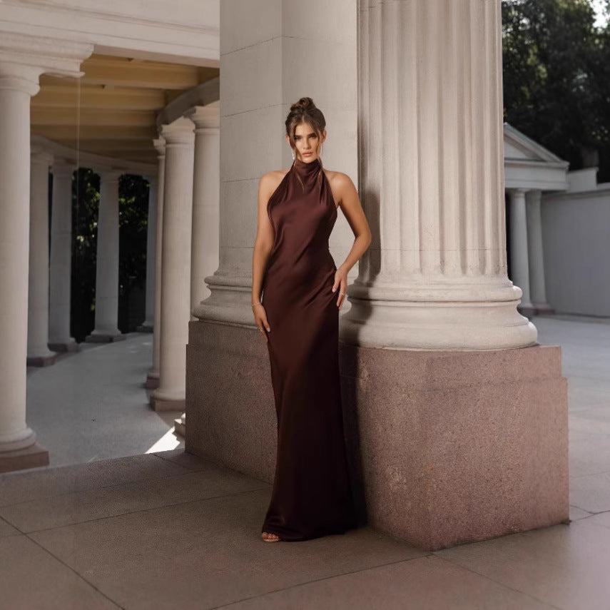 Damen Abendkleid mit elegantem Rückenausschnitt und fließendem Stoff WW