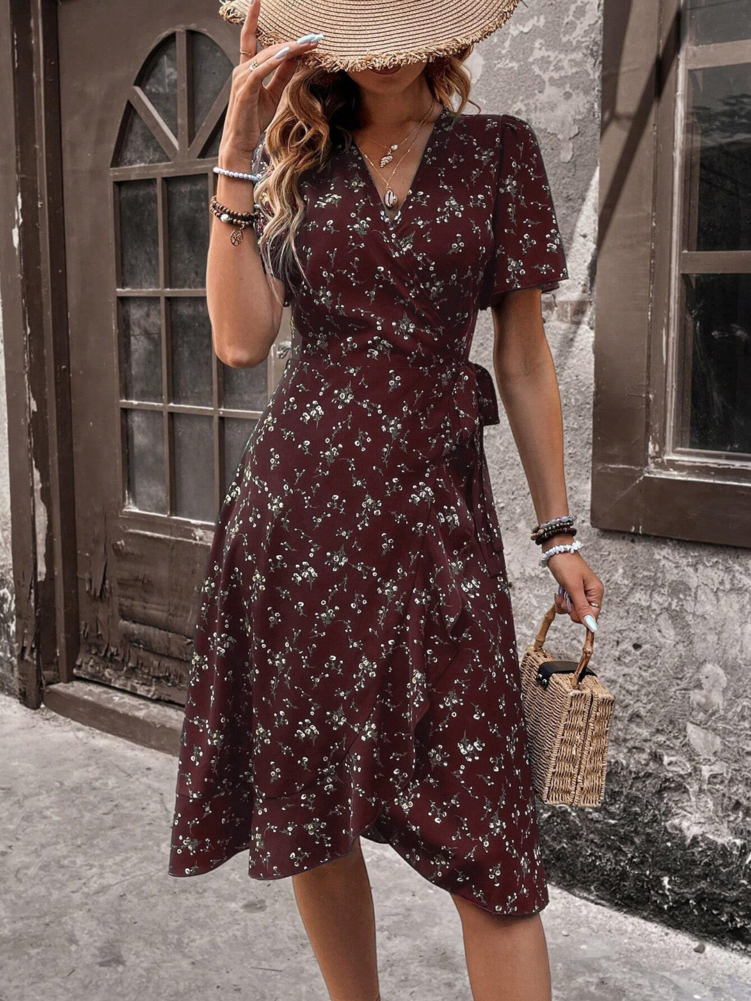 Damen Wickelkleid mit floralem Design W&W Mode