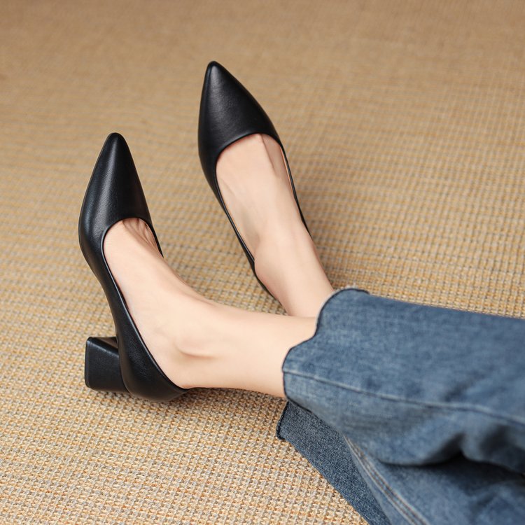 Damen elegante Blockabsatz-Pumps W&W Mode