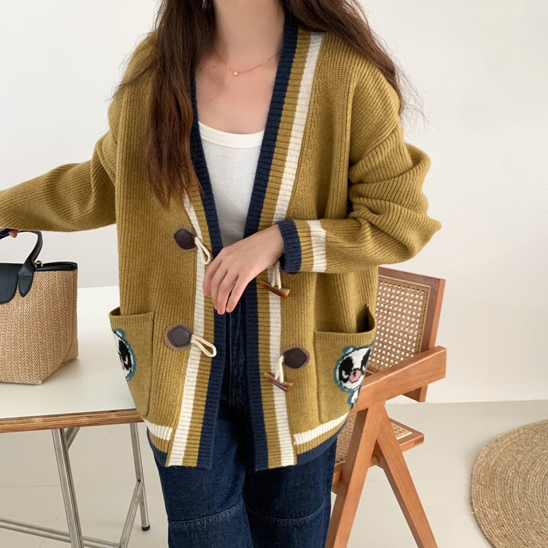 Damen Strickjacke mit einzigartigen Stickdetails WW