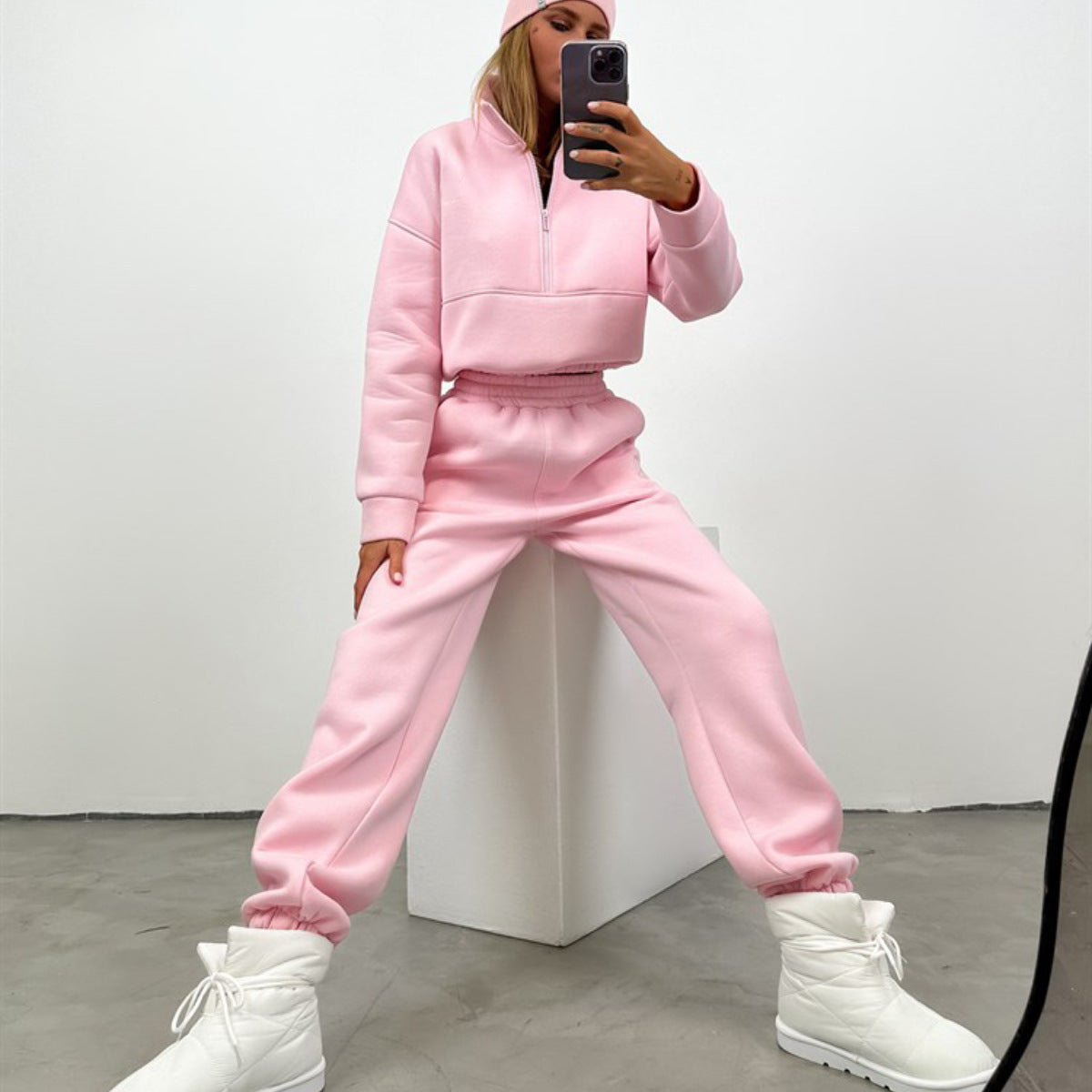 Damen sportlicher Hoodie und Jogginghose Set WW