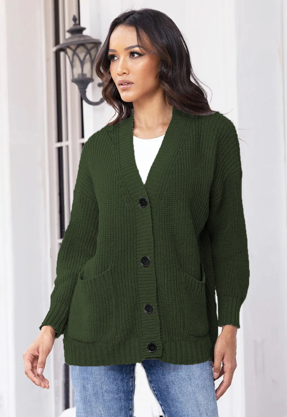 Damen Strickjacke mit großen Taschen und klassischem Knopfverschluss WW