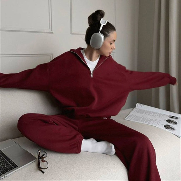 Damen sportliches Sweatset mit kurzem Reißverschluss WW