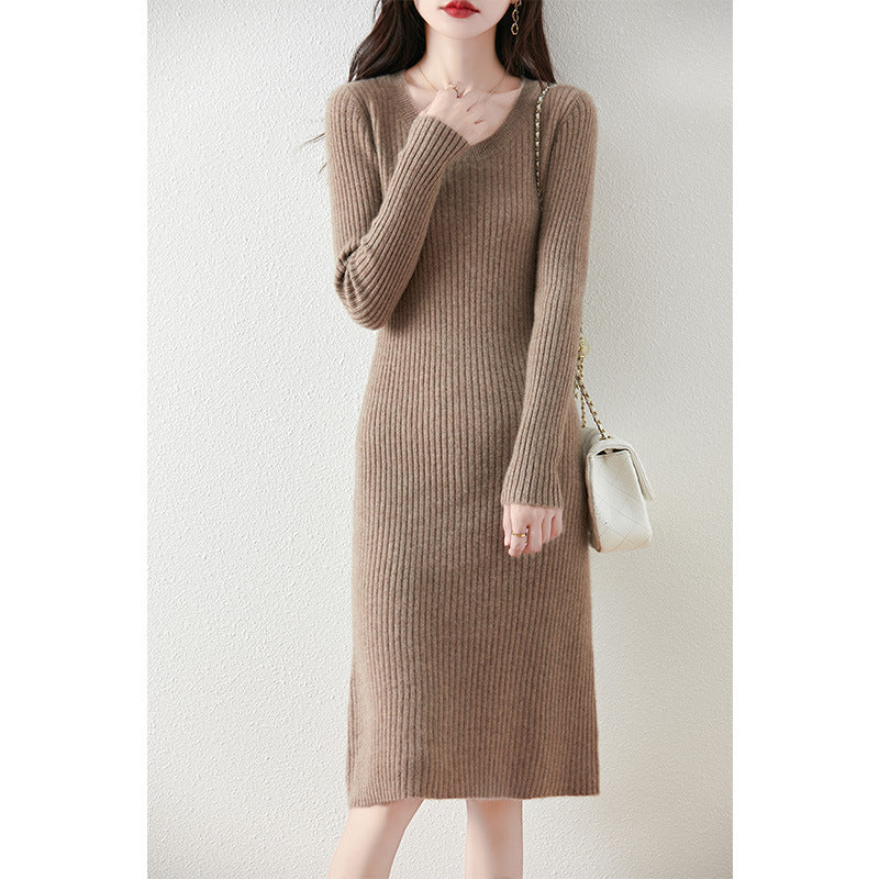 Damen Strickkleid mit feiner Rippstruktur und tailliertem Schnitt WW