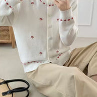 Damen Strickjacke mit floralem Stickdesign und Rundhalsausschnitt WW