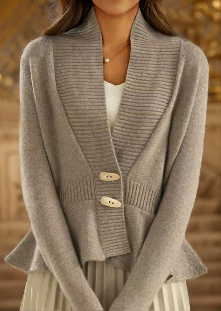 Damen Strickjacke mit asymmetrischem Schnitt und dekorativen Knöpfen WW