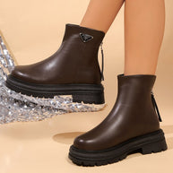 Damen Stiefeletten mit robustem Gummiprofil und modischem Reißverschluss WW