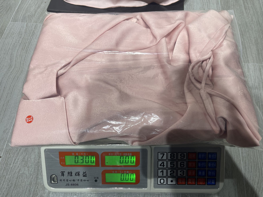 Damen schickes Abendkleid mit hohem Schlitz WW