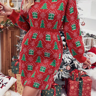Damen Strickkleid mit festlichem Weihnachtsmotiv und weitem Rundhalsausschnitt WW