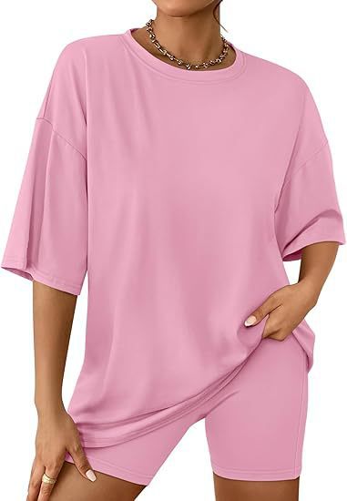 Damen Relaxed Fit Oversized T-Shirt und Biker-Shorts-Set WW