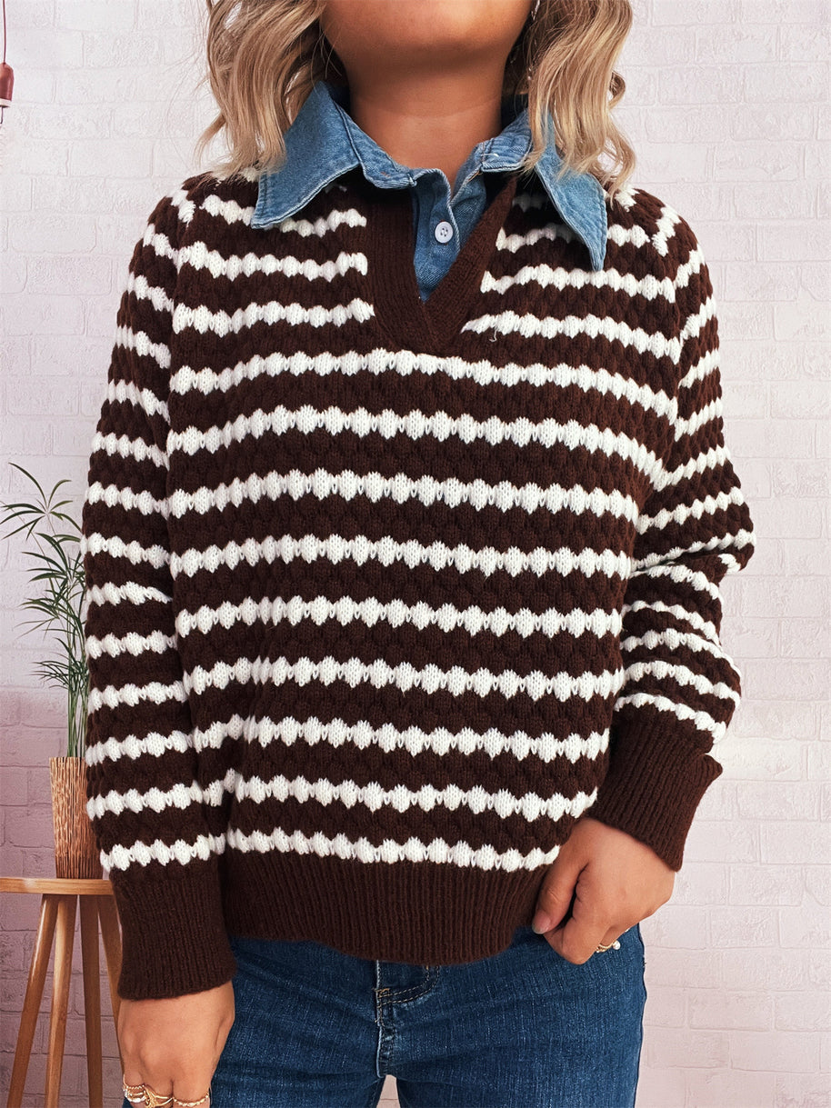 Damen Strickpullover mit tiefem V-Ausschnitt und markantem Streifenmuster WW