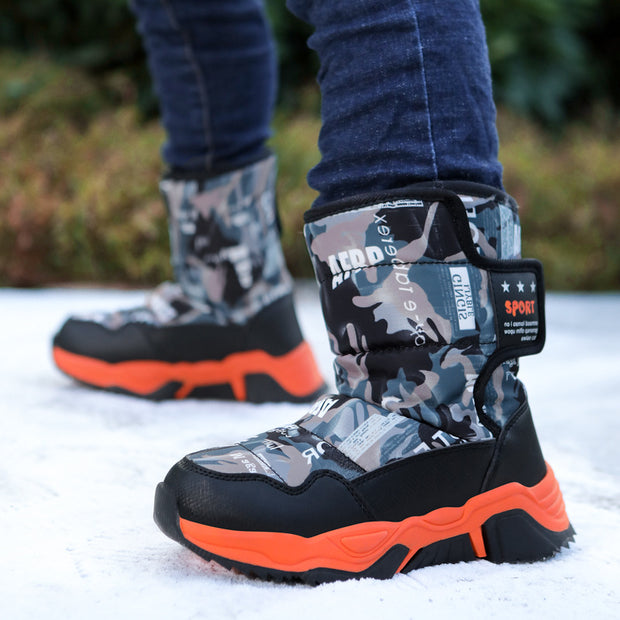 Damen Sportliche Winterstiefel mit rutschfester Sohle und isolierendem Futter WW