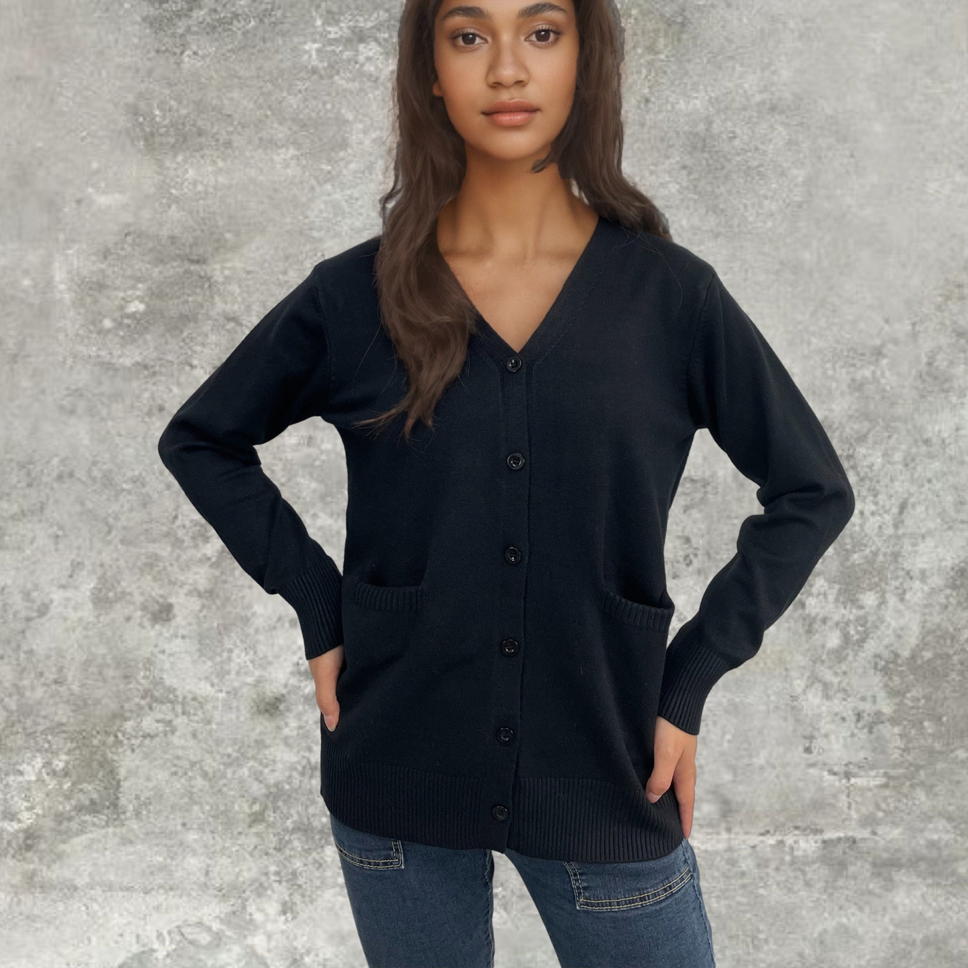 Damen Strickcardigan mit Knopfdetails und tiefen Taschen WW