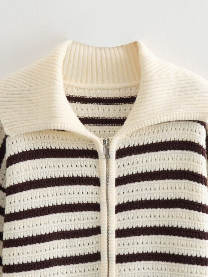 Damen gestreifte Strickjacke mit modernem Reißverschluss W&W Mode