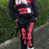 Damen Sportliches Sweatpants und Hoodie Set mit auffälligem Schriftzug WW