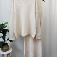 Damen Strickensemble mit weitem Schnitt und V-Ausschnitt WW