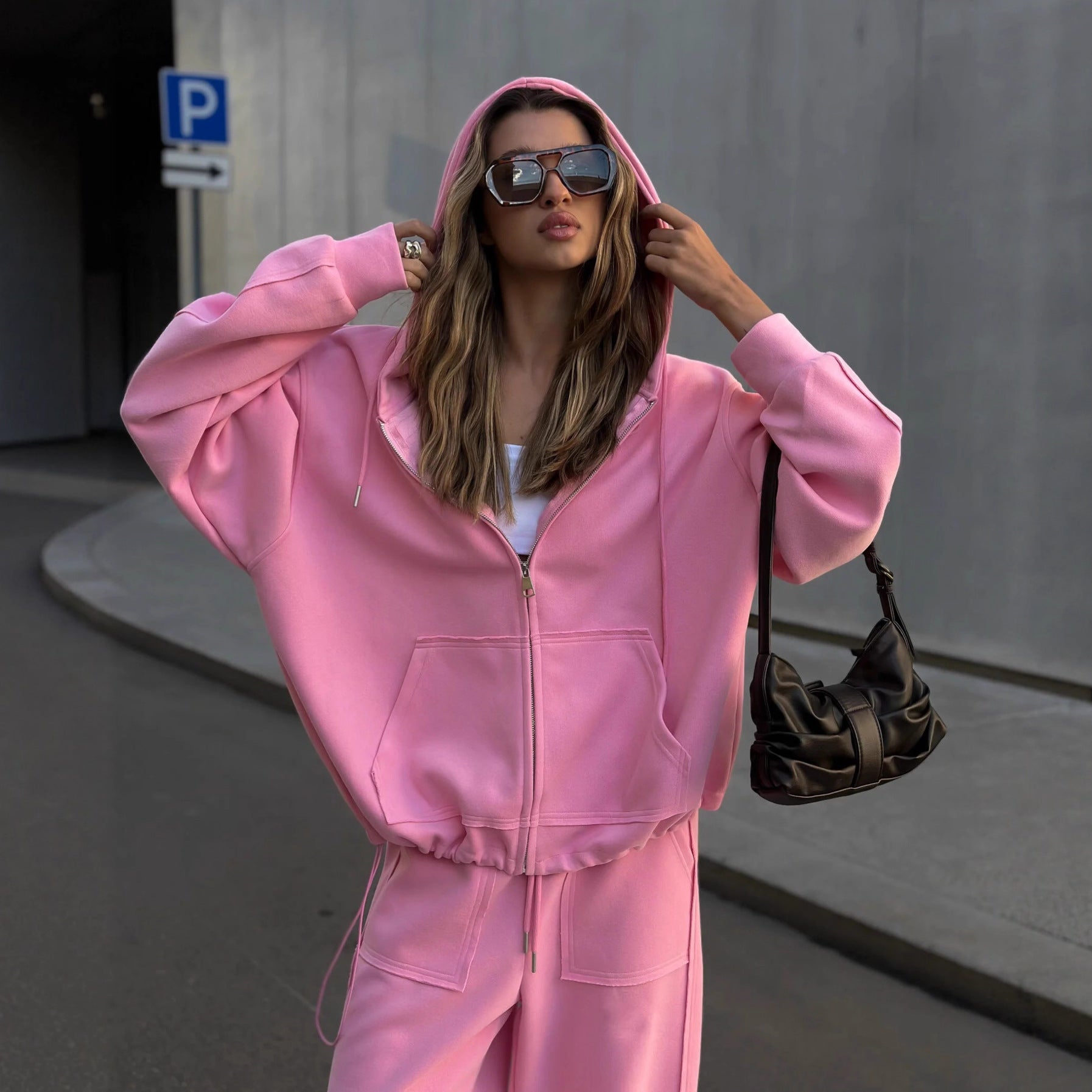 Damen bequeme und lässige Kapuzenjacke mit weitem Schnitt und passenden Jogginghosen WW
