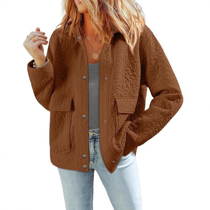 Damen Steppjacke mit praktischen aufgesetzten Taschen und floralem Muster WW