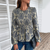 Damen Bluse mit eleganter Rüschennähten und floralem Muster WW