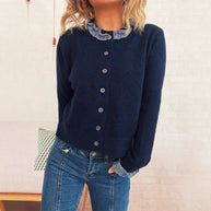 Damen Strickjacke mit abnehmbaren Kragen und Knopfdetails WW