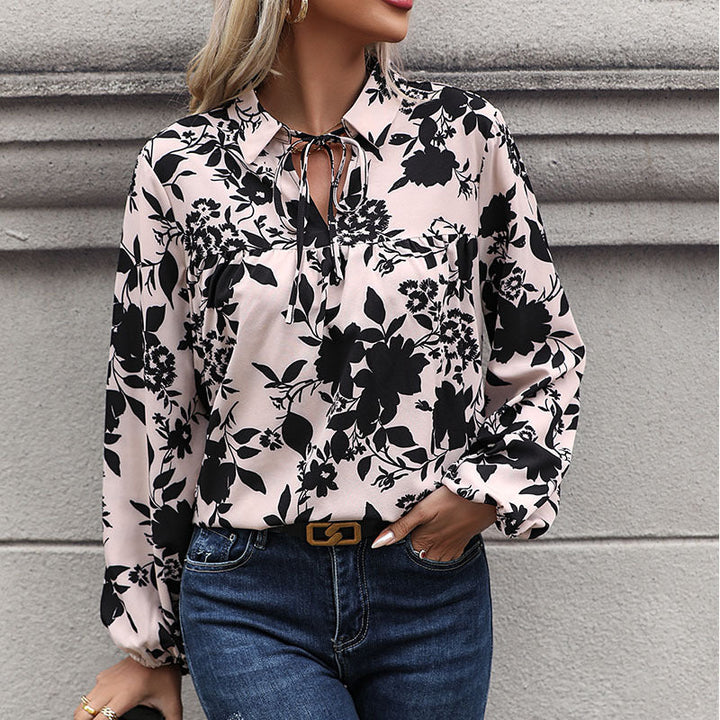 Damen Bluse mit eleganten Rüschendetails und verspieltem Blumenmuster W&W Mode