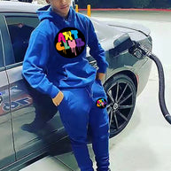 Damen Sportliches Sweatshirt und Jogginghose Set mit kreativen Druckdetails WW