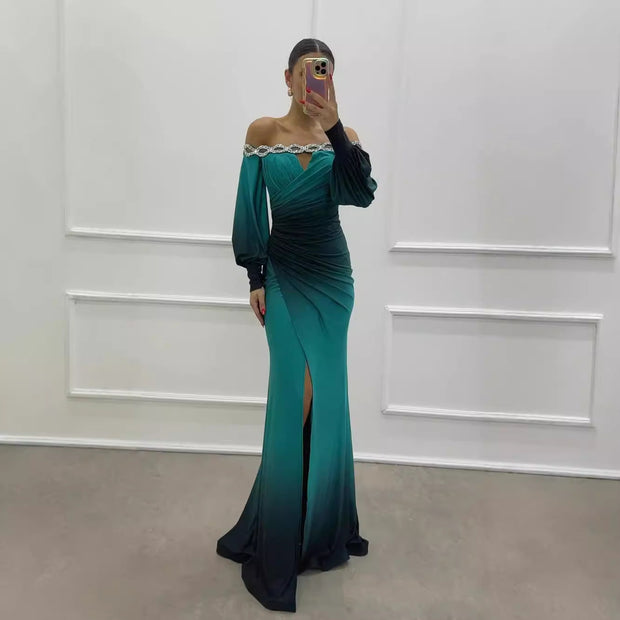 WW | Partykleid mit Camisole und positioniertem Schlitz in großer A-Linie