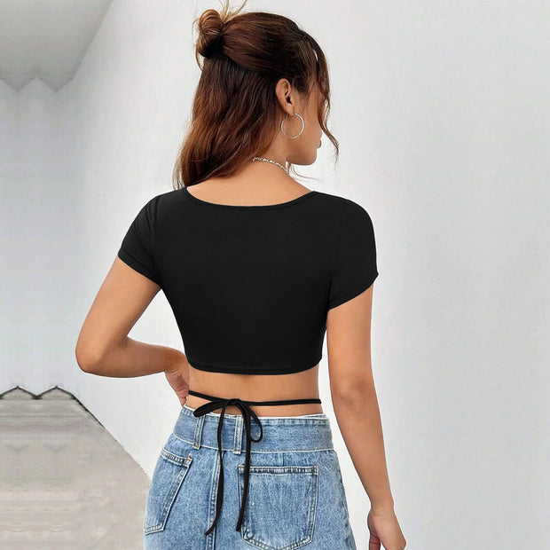 Damen figurbetontes Crop-Top mit modischen Cut-Out-Details W&W
