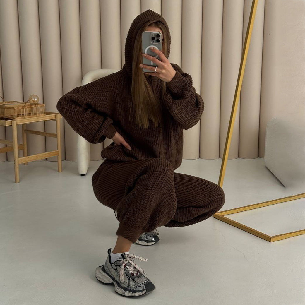 Damen Strickanzug mit lässigem Schnitt und modernem Hoody WW