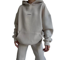 Damen Bequemer Oversized Hoodie mit Kängurutasche und modernem Schriftzug WW