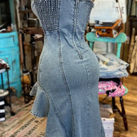 WW | Rüschensaum Denim Split Kleid