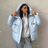 Damen Sportliche Winterjacke mit hohem Kragen und praktischen Taschen WW