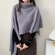 Damen Strickponcho mit hochgeschlossenem Kragen und eleganter Rippstruktur WW