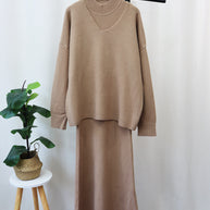 Damen Strickensemble mit weitem Schnitt und V-Ausschnitt WW