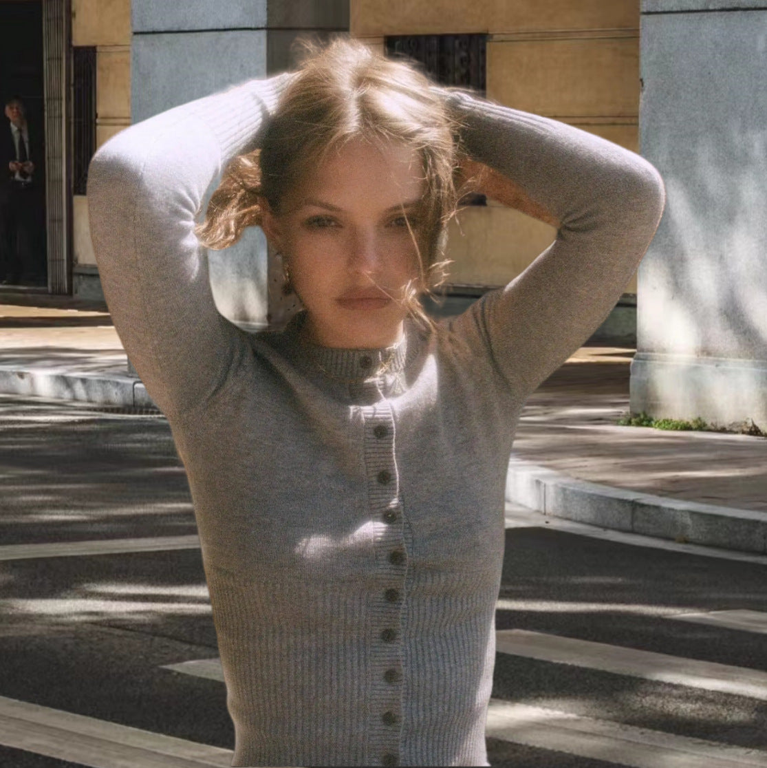 Damen Strick Set mit Knopfdetails und kurzem Schnitt WW