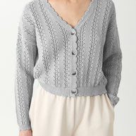 Damen Strickcardigan mit femininer Rüsche und Knopfdetails WW