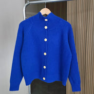 Damen Strickjacke mit hohem Kragen und großen Knöpfen WW